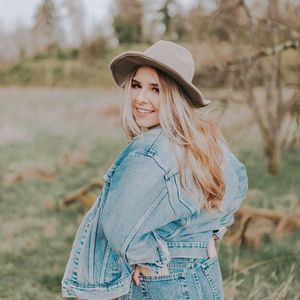 Meet your Posher, Rachel